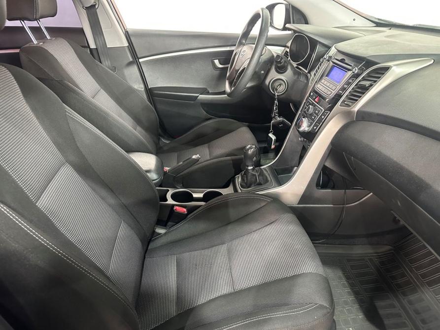 Hyundai i30 II Москва  - изображение 9