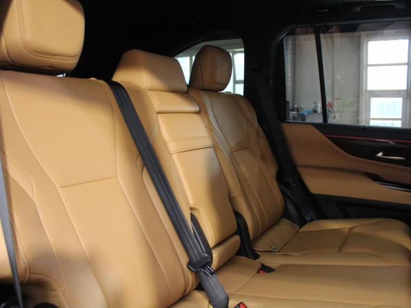 Lexus LX IV с пробегом 2023 года, цена 16 500 000 рублей, 15000 км, внедорожник, Автокод Объявления