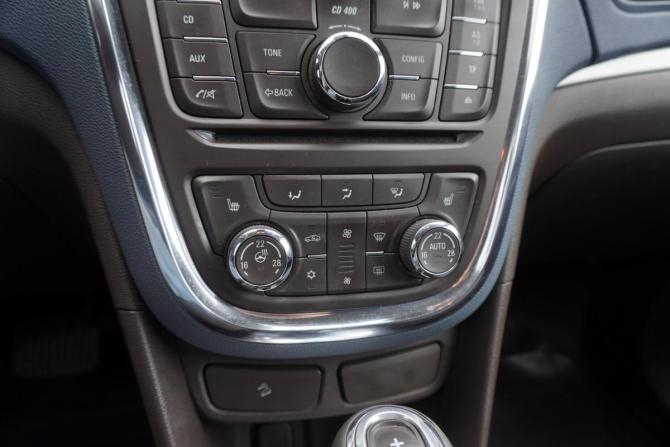 Opel Mokka I с пробегом 2013 года, цена 1 179 000 рублей, 168000 км, внедорожник, Автокод Объявления
