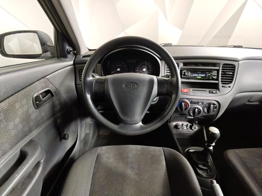 Kia Rio II Москва  - изображение 18