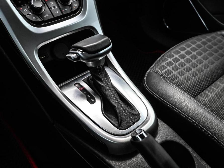 Opel Astra J Рестайлинг Новороссийск  - изображение 20