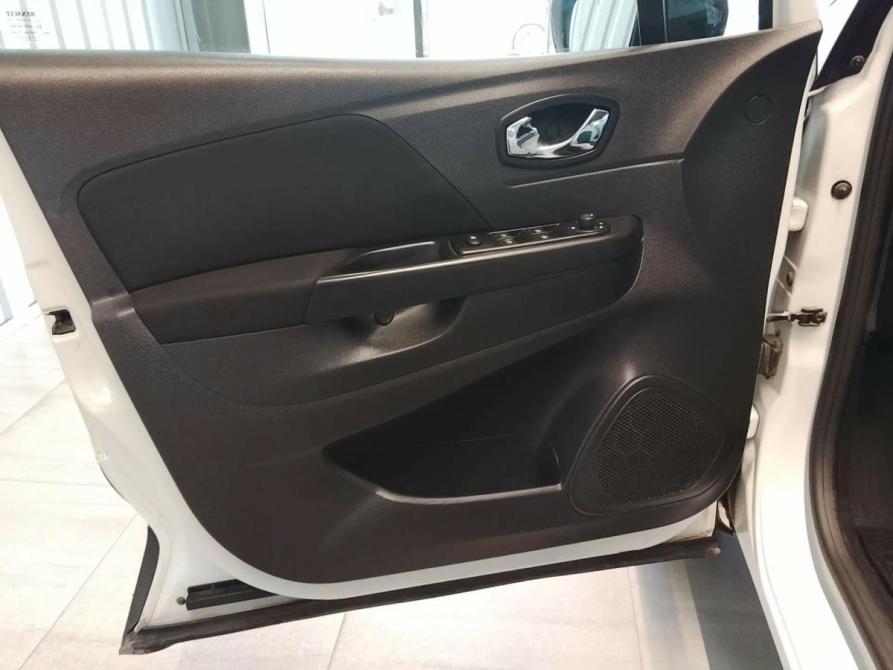 Renault Kaptur I Калининград  - изображение 9