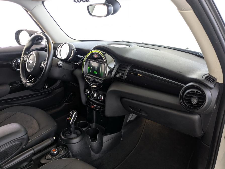 Mini Hatch III (F55/F56) Рестайлинг Москва  - изображение 21