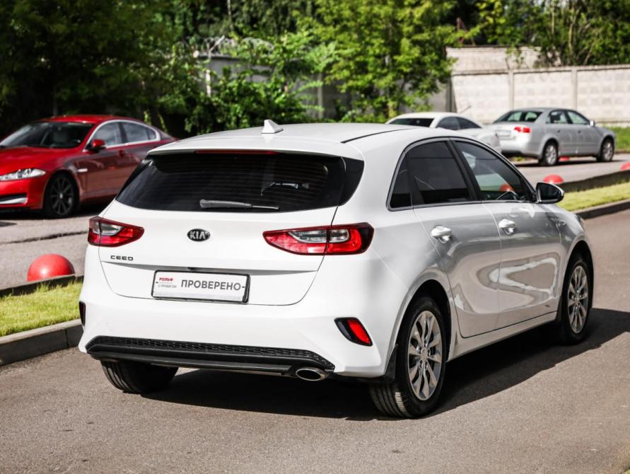 Kia Ceed III Санкт-Петербург  - изображение 7