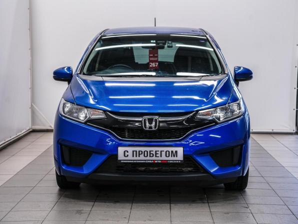 Honda Fit III Рестайлинг с пробегом 2017 года, цена 1 050 000 рублей, 142305 км, хэтчбек, Автокод Объявления