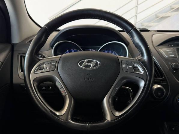 Hyundai ix35 I Рестайлинг с пробегом 2015 года, цена 1 499 900 рублей, 138000 км, внедорожник, Автокод Объявления