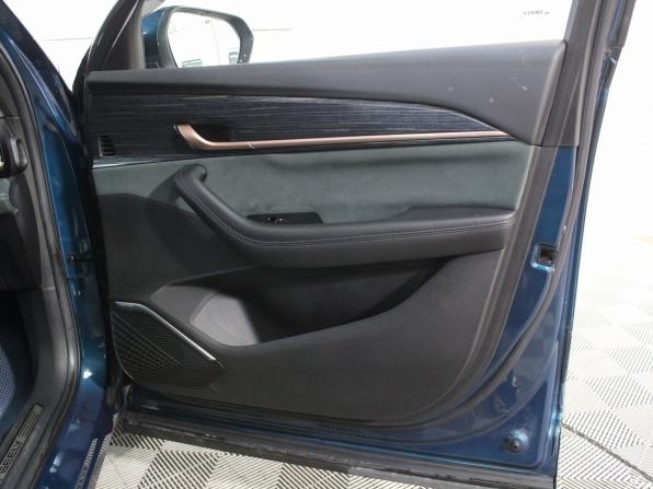 Geely Monjaro I с пробегом 2023 года, цена 3 389 999 рублей, 46817 км, внедорожник, Автокод Объявления