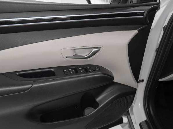 Hyundai Tucson IV с пробегом 2021 года, цена 2 375 000 рублей, 61215 км, внедорожник, Автокод Объявления