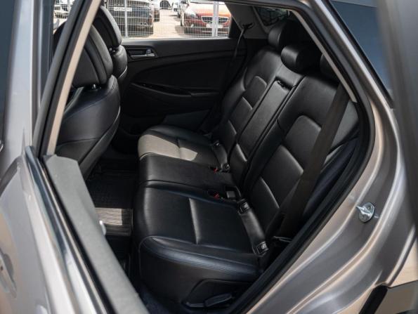 Hyundai Tucson III с пробегом 2016 года, цена 1 800 000 рублей, 131510 км, внедорожник, Автокод Объявления