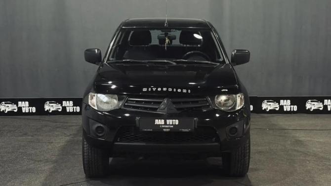 Mitsubishi L200 IV с пробегом 2012 года, цена 1 250 000 рублей, 302538 км, пикап, Автокод Объявления