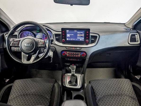 Kia Ceed III с пробегом 2020 года, цена 1 890 000 рублей, 91490 км, универсал, Автокод Объявления