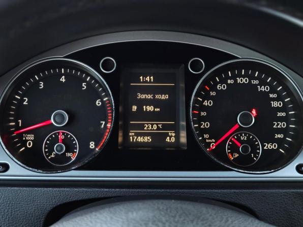 Volkswagen Passat B7 с пробегом 2013 года, цена 980 000 рублей, 175000 км, седан, Автокод Объявления