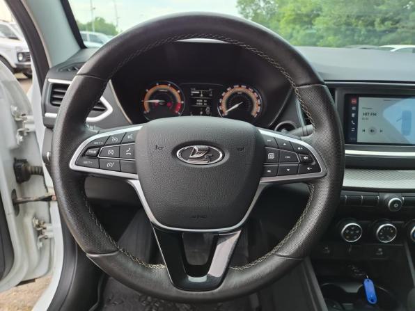 Lada (ВАЗ) Vesta I Рестайлинг (NG) с пробегом 2023 года, цена 1 050 000 рублей, 91224 км, седан, Автокод Объявления