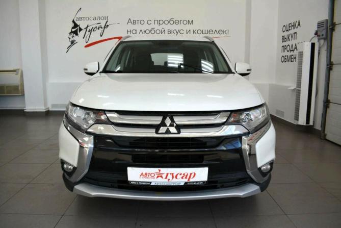 Mitsubishi Outlander III Рестайлинг 2 с пробегом 2017 года, цена 1 989 000 рублей, 91000 км, внедорожник, Автокод Объявления