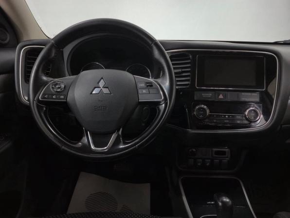 Mitsubishi Outlander III Рестайлинг 2 с пробегом 2017 года, цена 1 865 000 рублей, 155312 км, внедорожник, Автокод Объявления