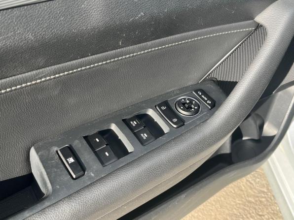 Hyundai Sonata VII (LF) Рестайлинг с пробегом 2019 года, цена 1 840 000 рублей, 95000 км, седан, Автокод Объявления