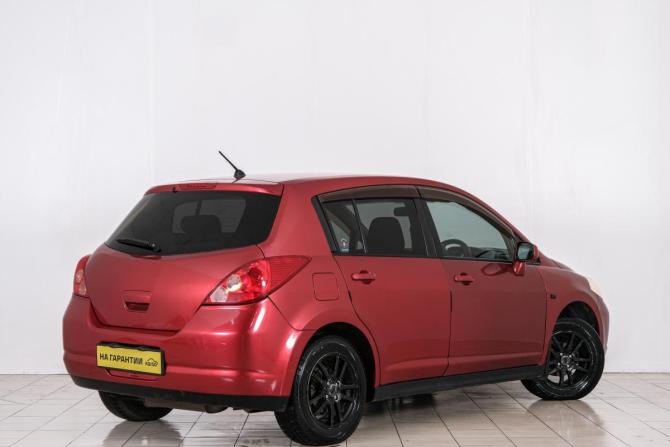 Nissan Tiida I с пробегом 2005 года, цена 449 000 рублей, 262144 км, хэтчбек, Автокод Объявления