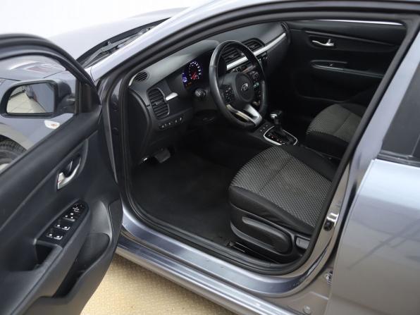 Kia Rio IV с пробегом 2018 года, цена 1 330 000 рублей, 74367 км, седан, Автокод Объявления