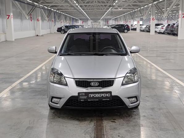 Kia Rio II Рестайлинг с пробегом 2011 года, цена 550 000 рублей, 308853 км, седан, Автокод Объявления