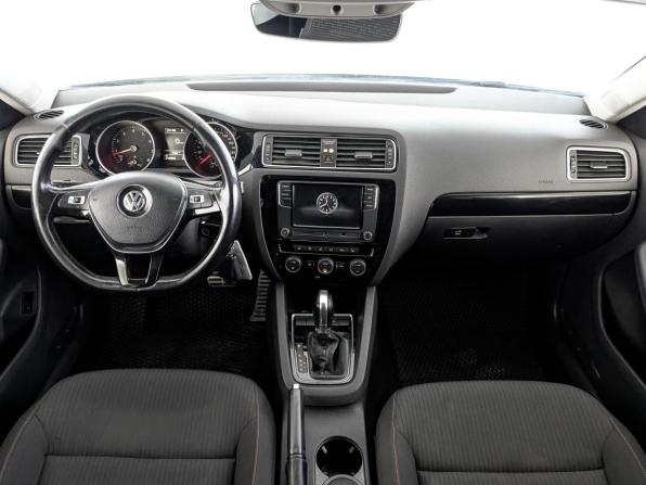 Volkswagen Jetta VI Рестайлинг с пробегом 2018 года, цена 1 210 000 рублей, 219995 км, седан, Автокод Объявления