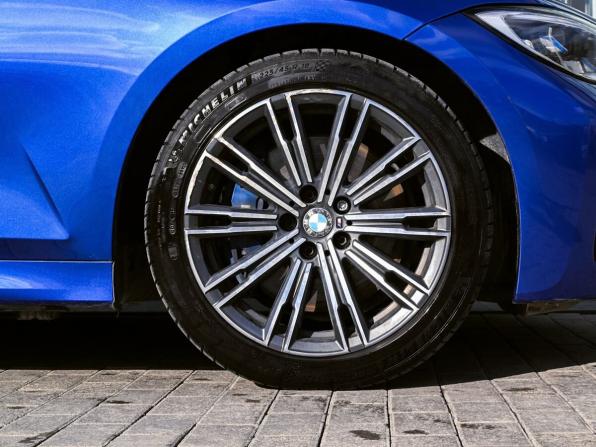 BMW 3 серии VII (G2x) с пробегом 2019 года, цена 3 399 000 рублей, 84500 км, седан, Автокод Объявления