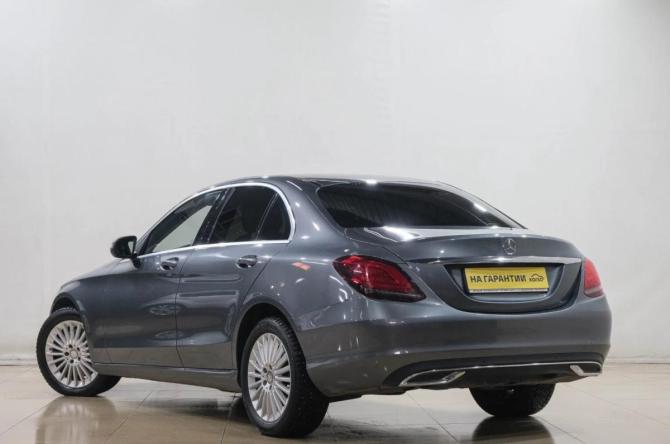 Mercedes-Benz C-Класс IV (W205) Рестайлинг с пробегом 2019 года, цена 3 659 000 рублей, 136000 км, седан, Автокод Объявления