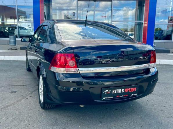 Opel Astra H Рестайлинг с пробегом 2008 года, цена 550 000 рублей, 176330 км, седан, Автокод Объявления