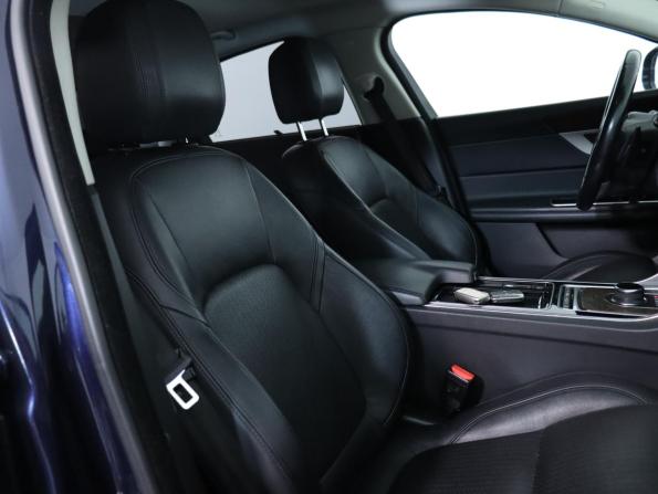 Jaguar XF II с пробегом 2016 года, цена 2 035 000 рублей, 138300 км, седан, Автокод Объявления