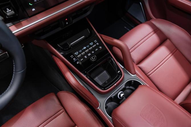 Новый Porsche Cayenne III Рестайлинг 2026 года, цена 18 800 000 рублей, внедорожник, Автокод Объявления