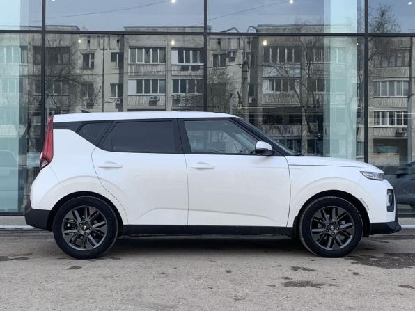 Kia Soul III с пробегом 2021 года, цена 1 650 000 рублей, 43500 км, хэтчбек, Автокод Объявления