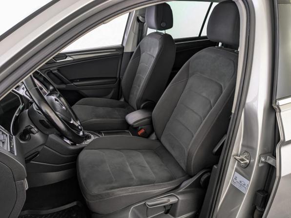 Volkswagen Tiguan II с пробегом 2018 года, цена 1 970 000 рублей, 215287 км, внедорожник, Автокод Объявления