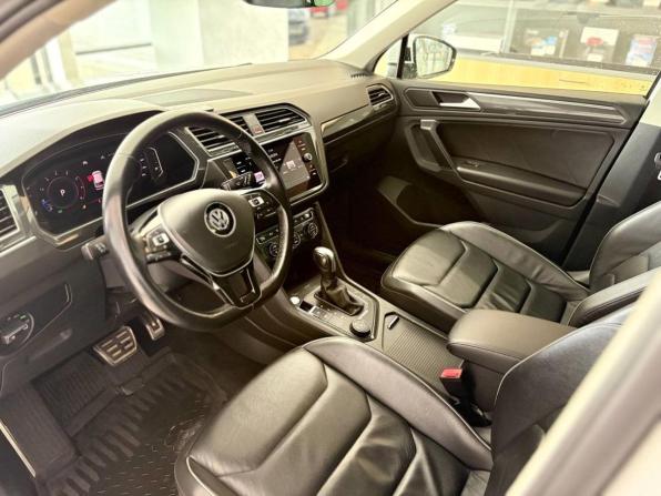 Volkswagen Tiguan II с пробегом 2020 года, цена 2 813 000 рублей, 88251 км, внедорожник, Автокод Объявления