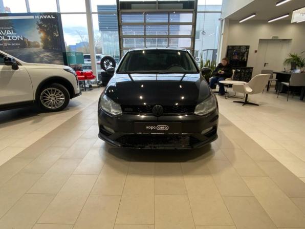 Volkswagen Polo V Рестайлинг с пробегом 2017 года, цена 1 098 800 рублей, 158750 км, седан, Автокод Объявления