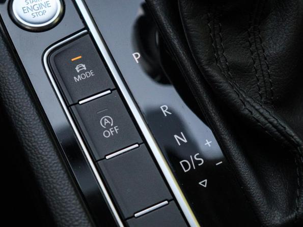Volkswagen Passat B8 с пробегом 2019 года, цена 2 750 000 рублей, 57000 км, седан, Автокод Объявления