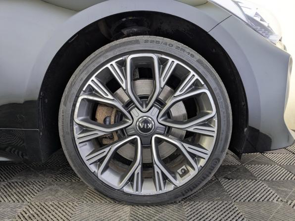 Kia Stinger I с пробегом 2018 года, цена 2 500 000 рублей, 140159 км, лифтбек, Автокод Объявления