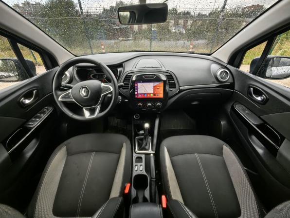 Renault Kaptur I Рестайлинг с пробегом 2021 года, цена 1 799 000 рублей, 68700 км, внедорожник, Автокод Объявления