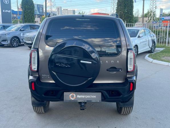 Lada (ВАЗ) Niva Travel I с пробегом 2024 года, цена 930 000 рублей, 33267 км, внедорожник, Автокод Объявления