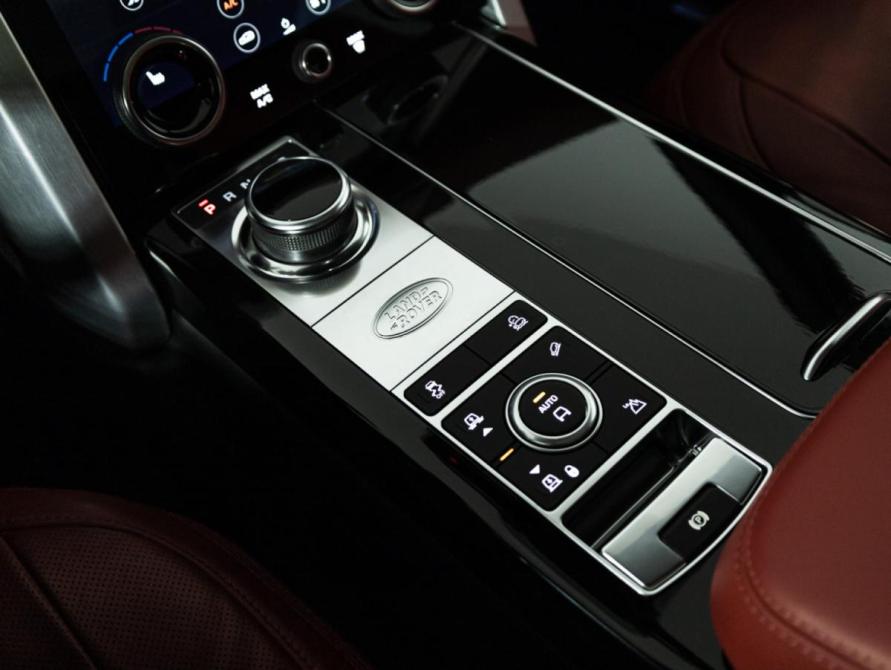 Land Rover Range Rover IV Рестайлинг Санкт-Петербург  - изображение 23