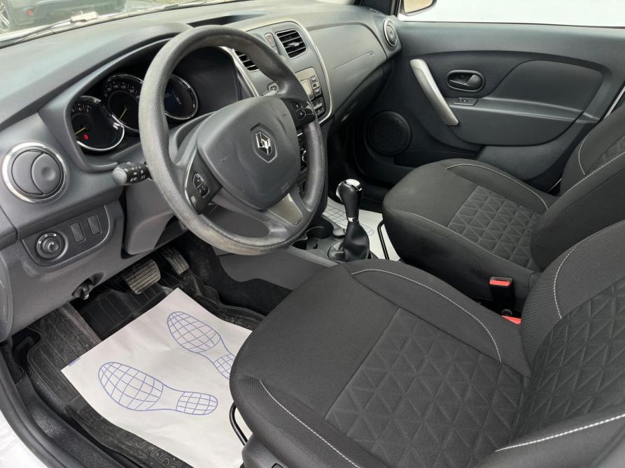 Renault Sandero II Октябрьский  - изображение 11