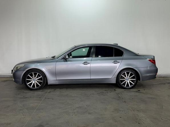 BMW 5 серии V (E60/E61) с пробегом 2003 года, цена 800 000 рублей, 313038 км, седан, Автокод Объявления