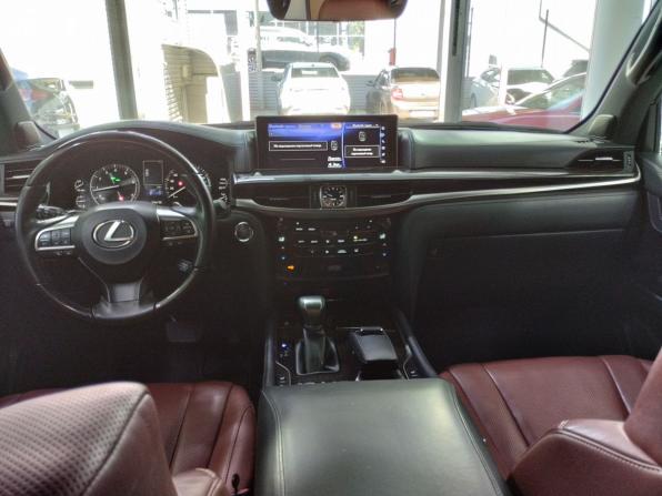 Lexus LX III Рестайлинг 2 с пробегом 2017 года, цена 8 190 000 рублей, 70476 км, внедорожник, Автокод Объявления