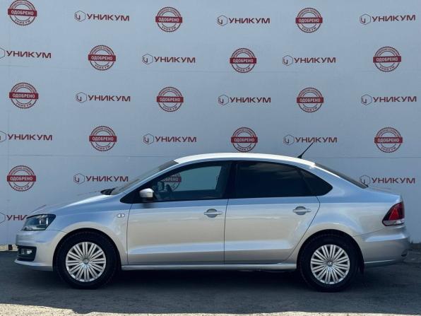 Volkswagen Polo V Рестайлинг с пробегом 2016 года, цена 969 000 рублей, 135777 км, седан, Автокод Объявления