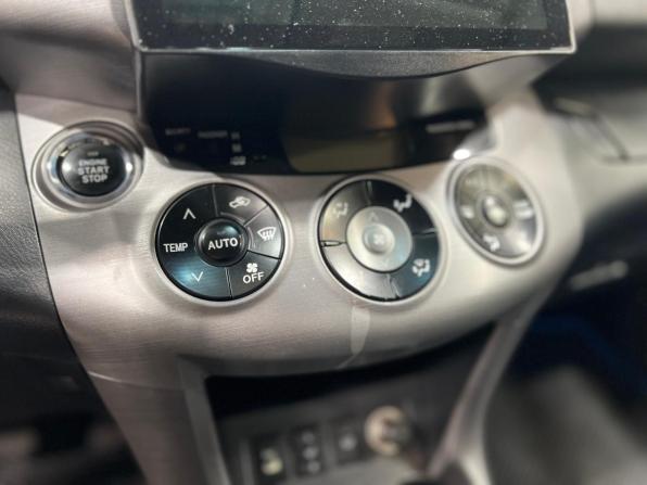 Toyota RAV4 III (XA30) с пробегом 2008 года, цена 1 250 500 рублей, 227856 км, внедорожник, Автокод Объявления