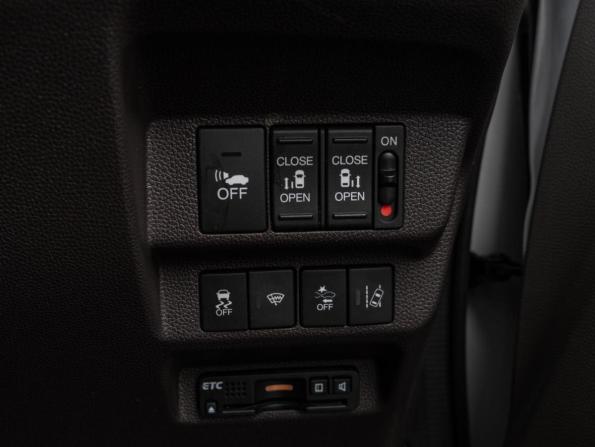 Honda Freed II с пробегом 2018 года, цена 1 545 000 рублей, 152823 км, компактвэн, Автокод Объявления
