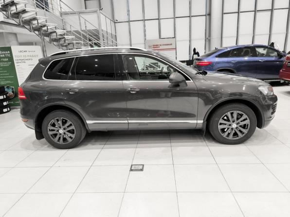 Volkswagen Touareg II с пробегом 2010 года, цена 1 799 000 рублей, 253078 км, внедорожник, Автокод Объявления