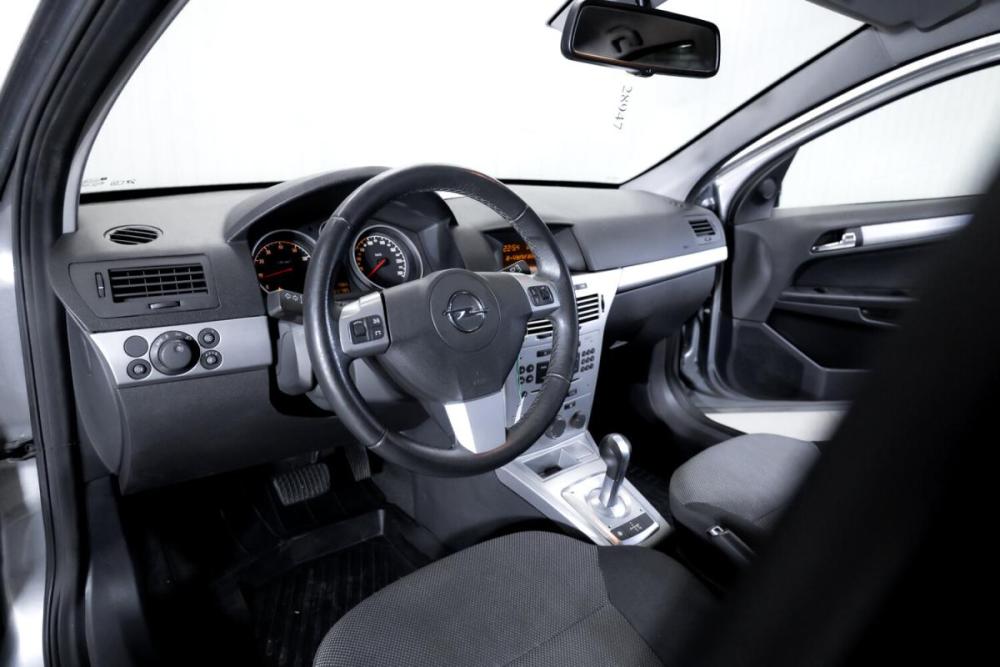 Opel Astra H Рестайлинг Тюмень  - изображение 13