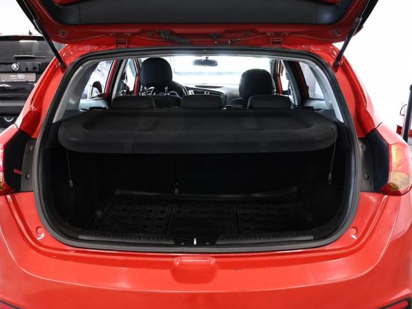 Kia Ceed II с пробегом 2014 года, цена 749 000 рублей, 175959 км, хэтчбек, Автокод Объявления