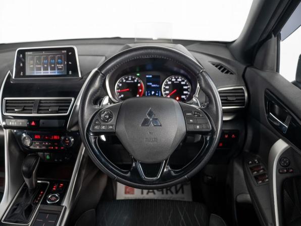 Mitsubishi Eclipse Cross I с пробегом 2020 года, цена 1 990 500 рублей, 123707 км, внедорожник, Автокод Объявления