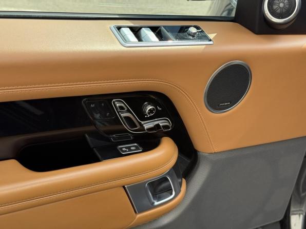 Land Rover Range Rover IV Рестайлинг с пробегом 2020 года, цена 7 990 000 рублей, 105831 км, внедорожник, Автокод Объявления