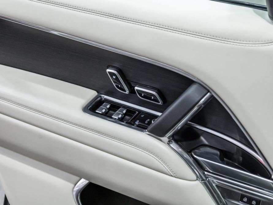 Land Rover Range Rover V Санкт-Петербург  - изображение 22